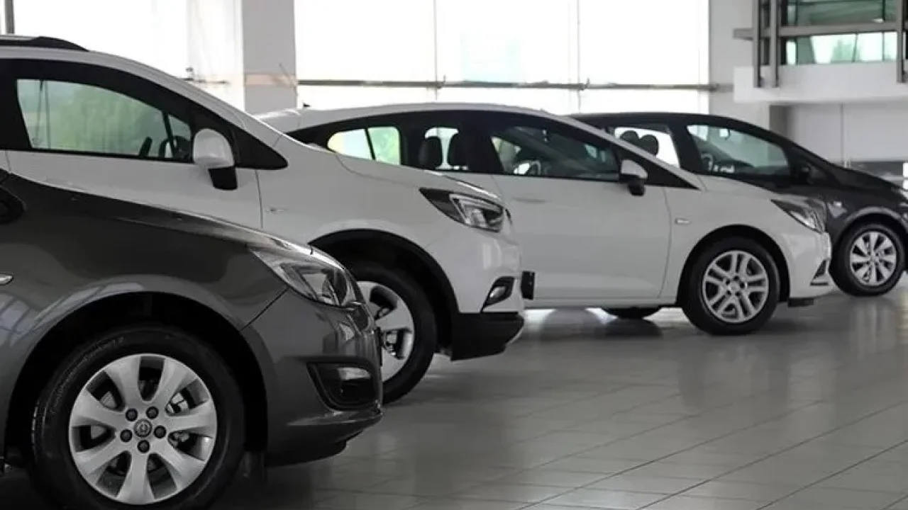 Sıfır araç fiyatlarında artış beklentisi! Jeopolitik riskler otomotiv sektörünü etkileyebilir