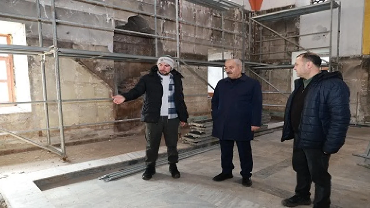 Tarihi Çarşı Hamamı Restorasyonda