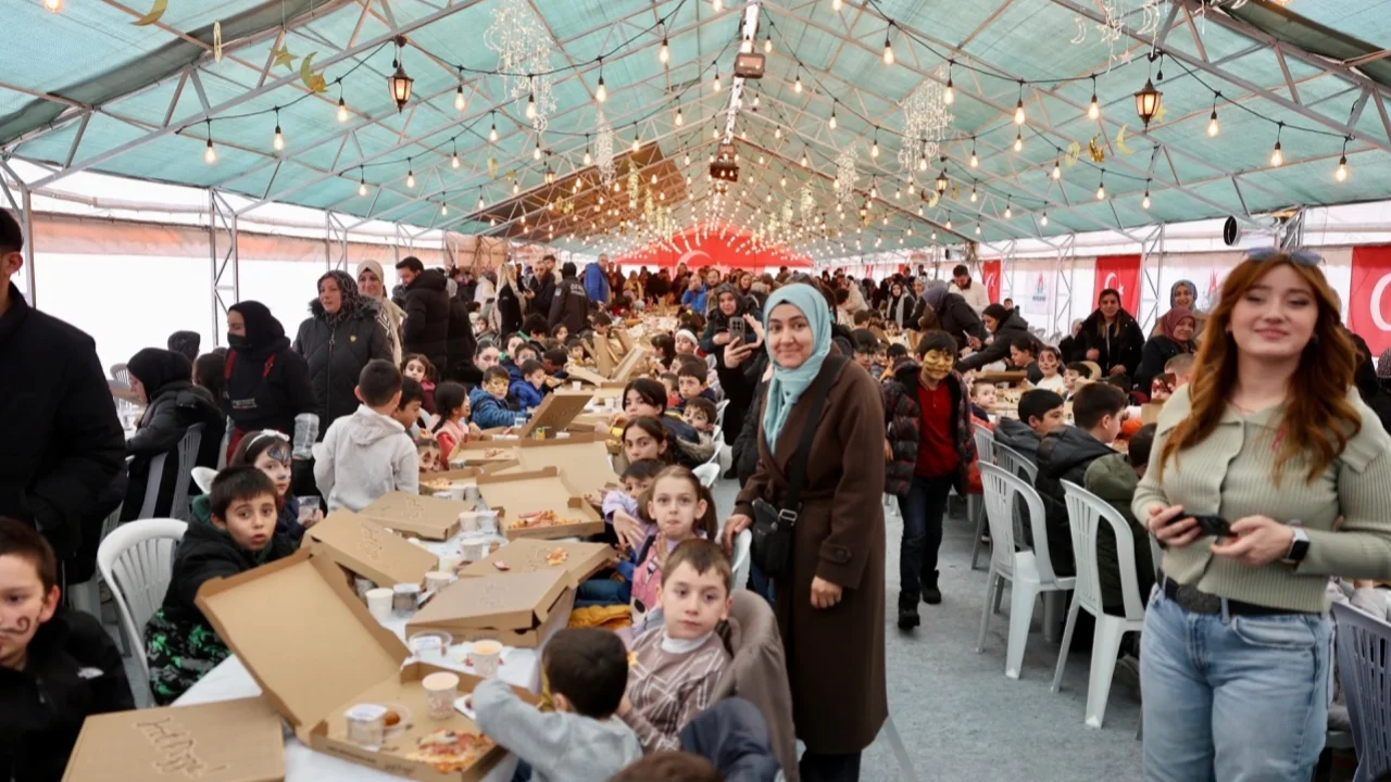 Tekne Orucu Şenliği'ne Nevşehirlilerden büyük ilgi