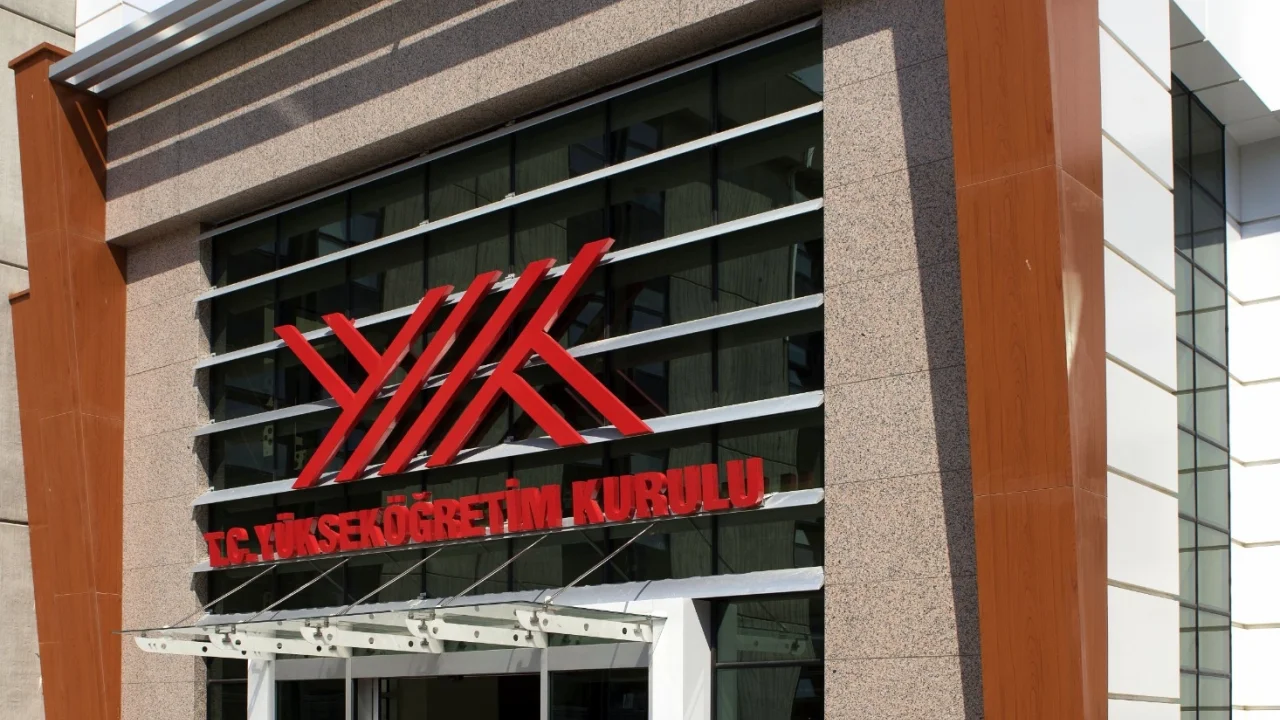 YÖK’ten İran’daki Türk öğrenciler için açıklama