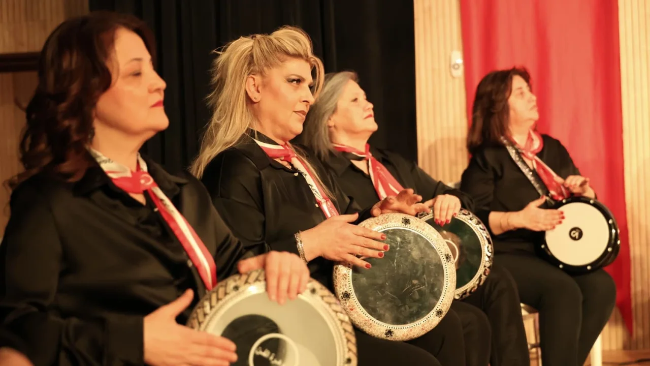 Osmangazili kadınlardan muhteşem ritim gösterisi