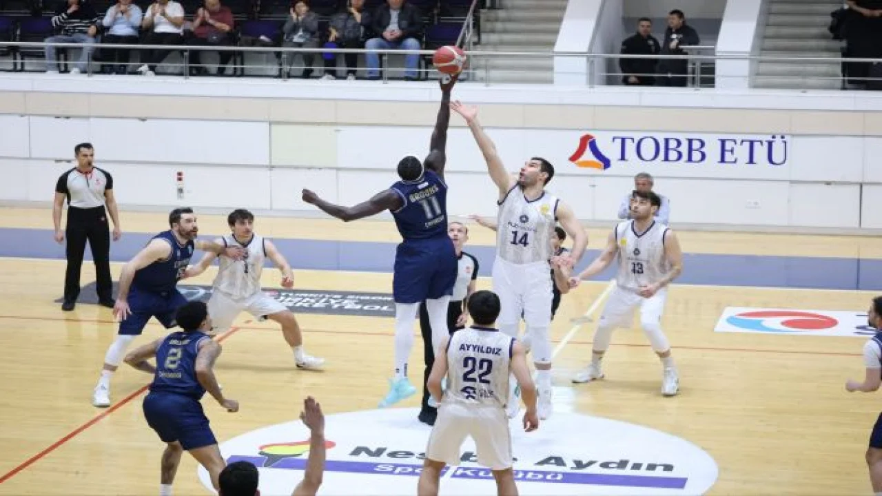Türkiye Basketbol Ligi’nde şampiyon Çayırova Belediyesi!