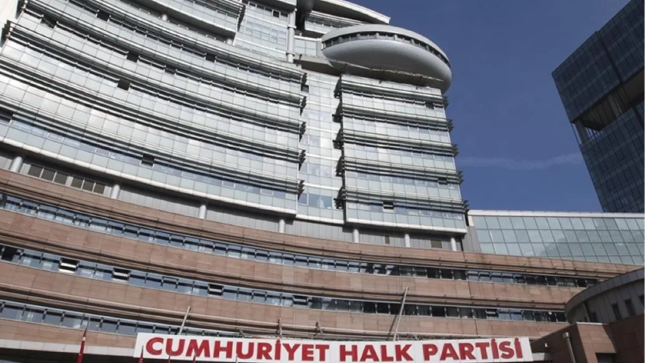 CHP kurultay davasında çarpıcı karar! O kurultay 'mutlak butlan' sayıldı, yönetim için tedbir kararı