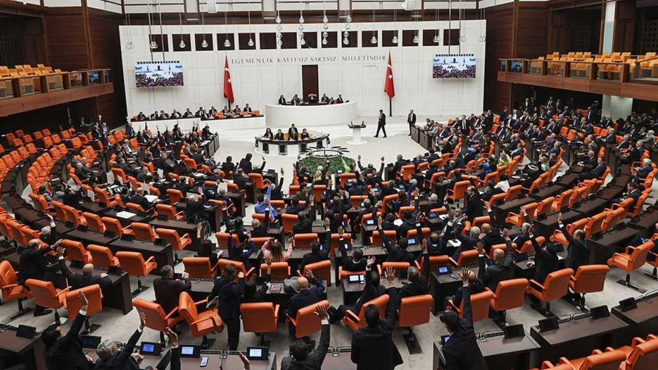 Fahiş aidatlara ilişkin kanun teklifinde 6 madde daha kabul edildi