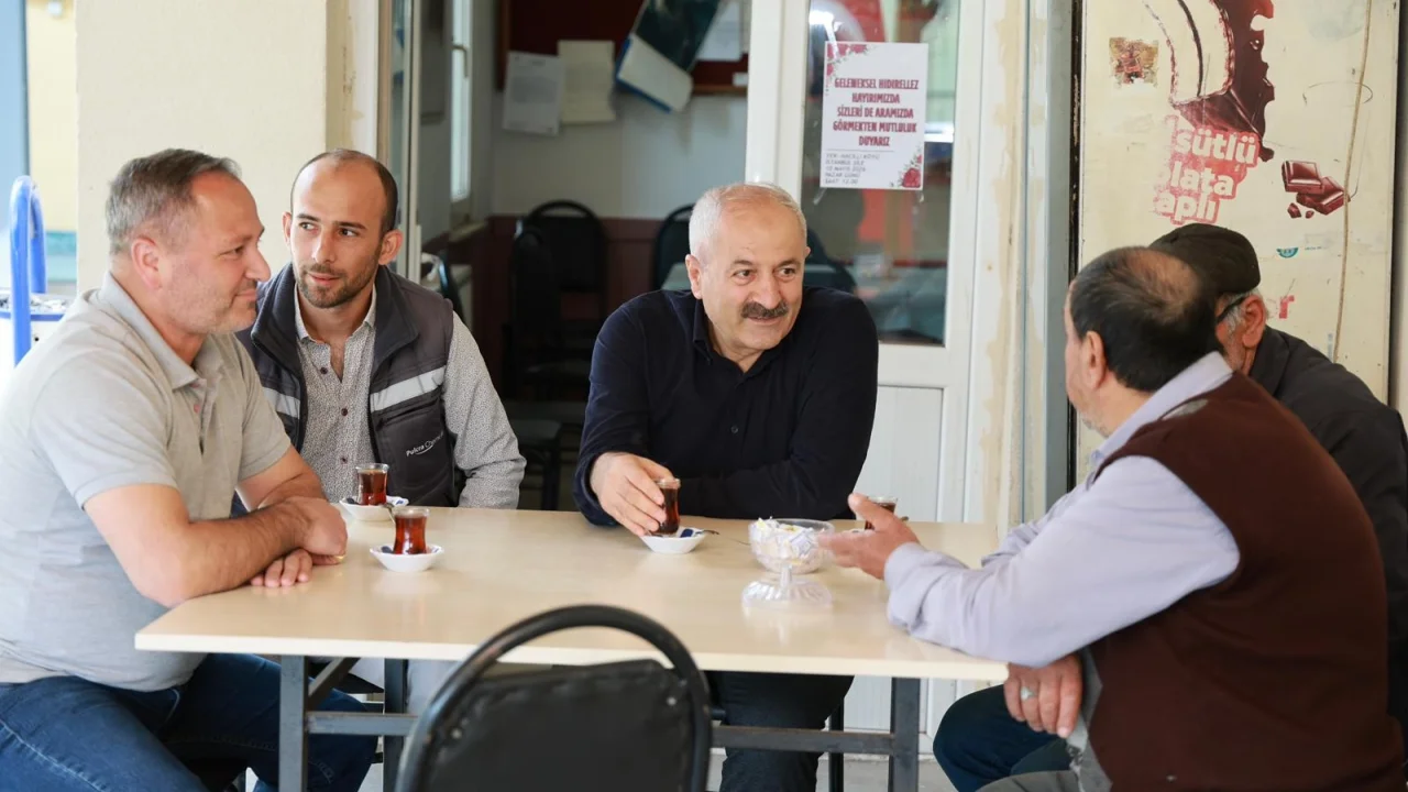 Gebze'de Başkan Büyükgöz Yağcılar sakinlerini dinledi