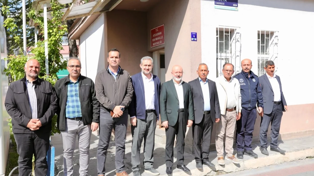Kayseri Kocasinan'da mahallelerin istekleri çözüme kavuşuyor