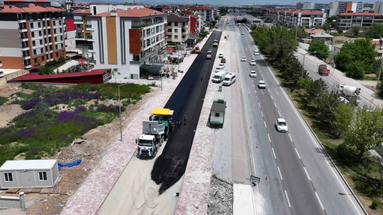 Konya Karatay'da asfalt seferberliği