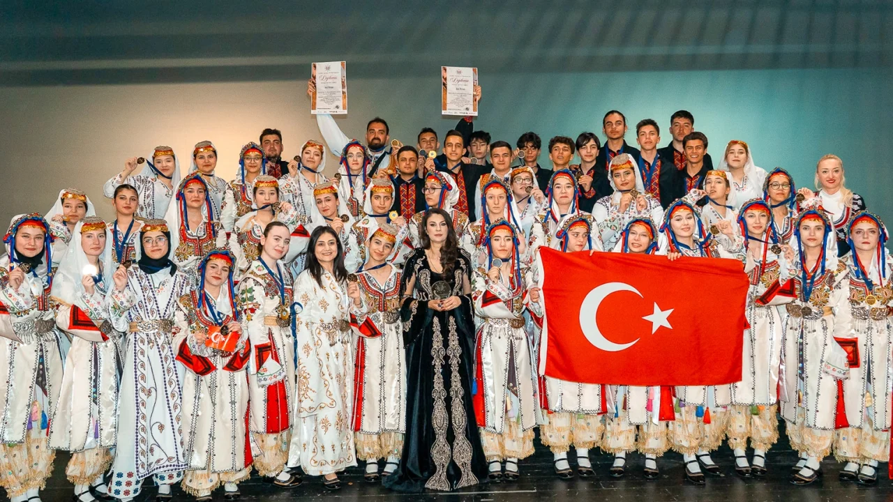Konya Selçuklu Güzel Sanatlar Lisesi Avrupa’da ödül aldı