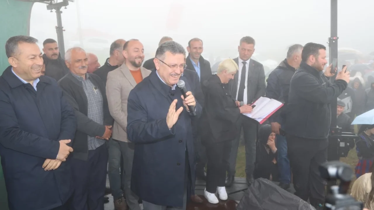 Trabzon Kavalık Yaylası’nda bahar şenliği ve yol müjdesi