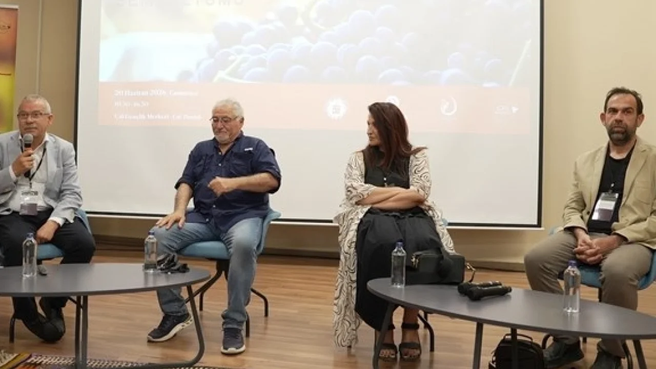 Çal Karası Sempozyumu, bağcılık mirasını bilim ve turizmle buluşturdu