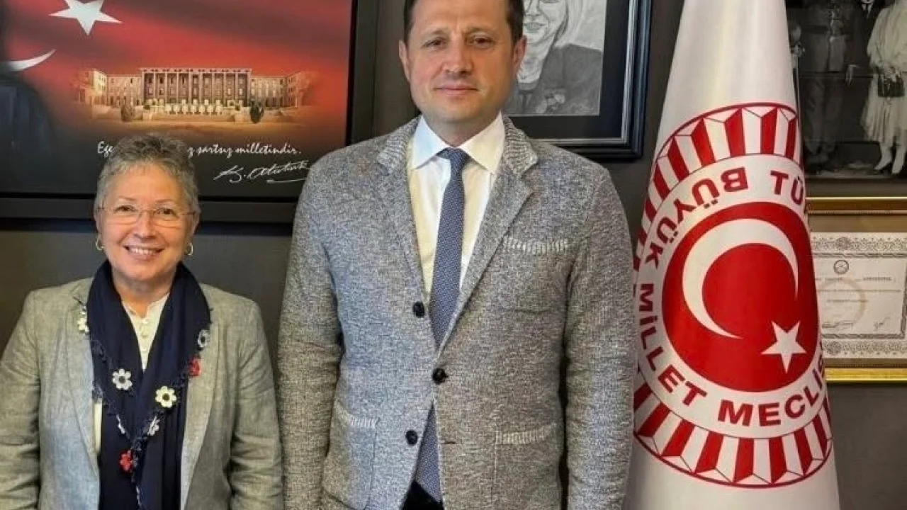 CHP’li Yontar’dan Başkan Vahap Akay’a açık destek