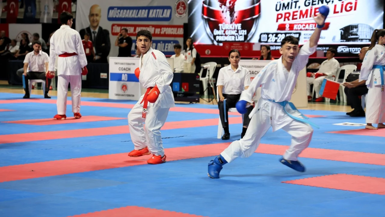 Dev karate organizasyonu Kocaeli'de başladı