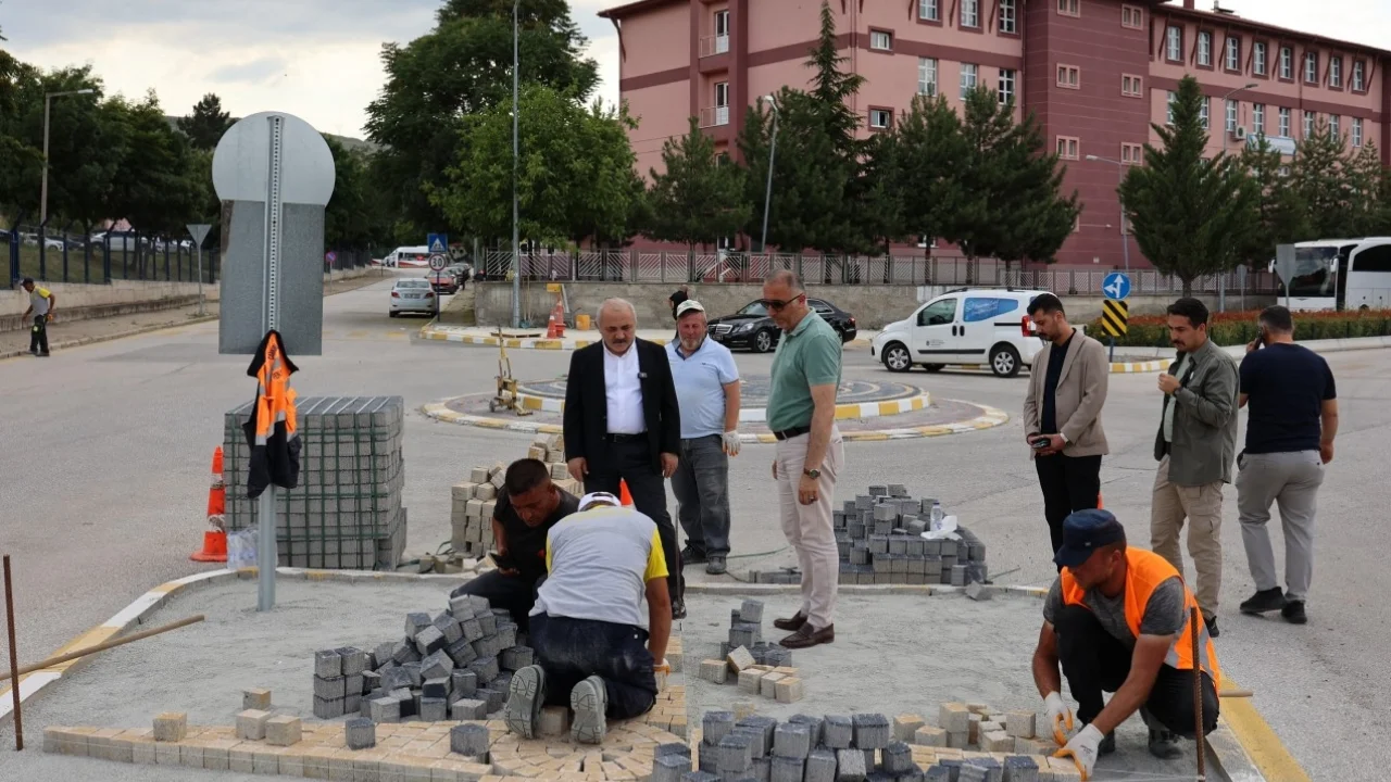 Başkan Esen’den sahaya yakın takip