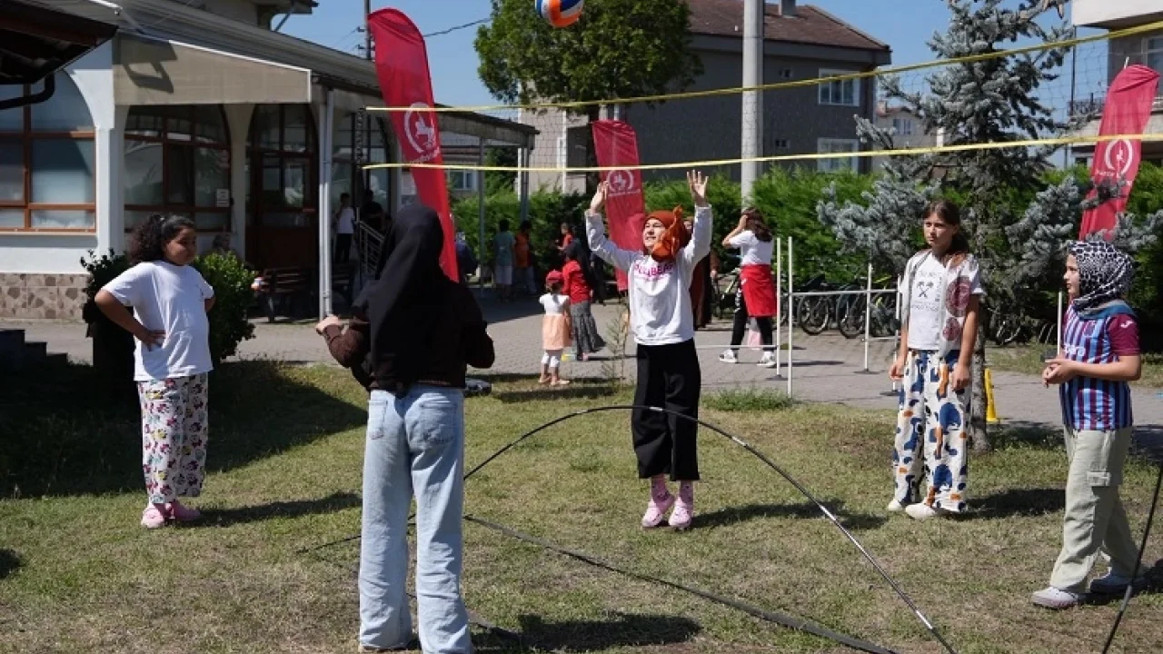 Düzce’de “Hareket Camide” projesinde Kur’an kursu öğrencileri sporla buluştu