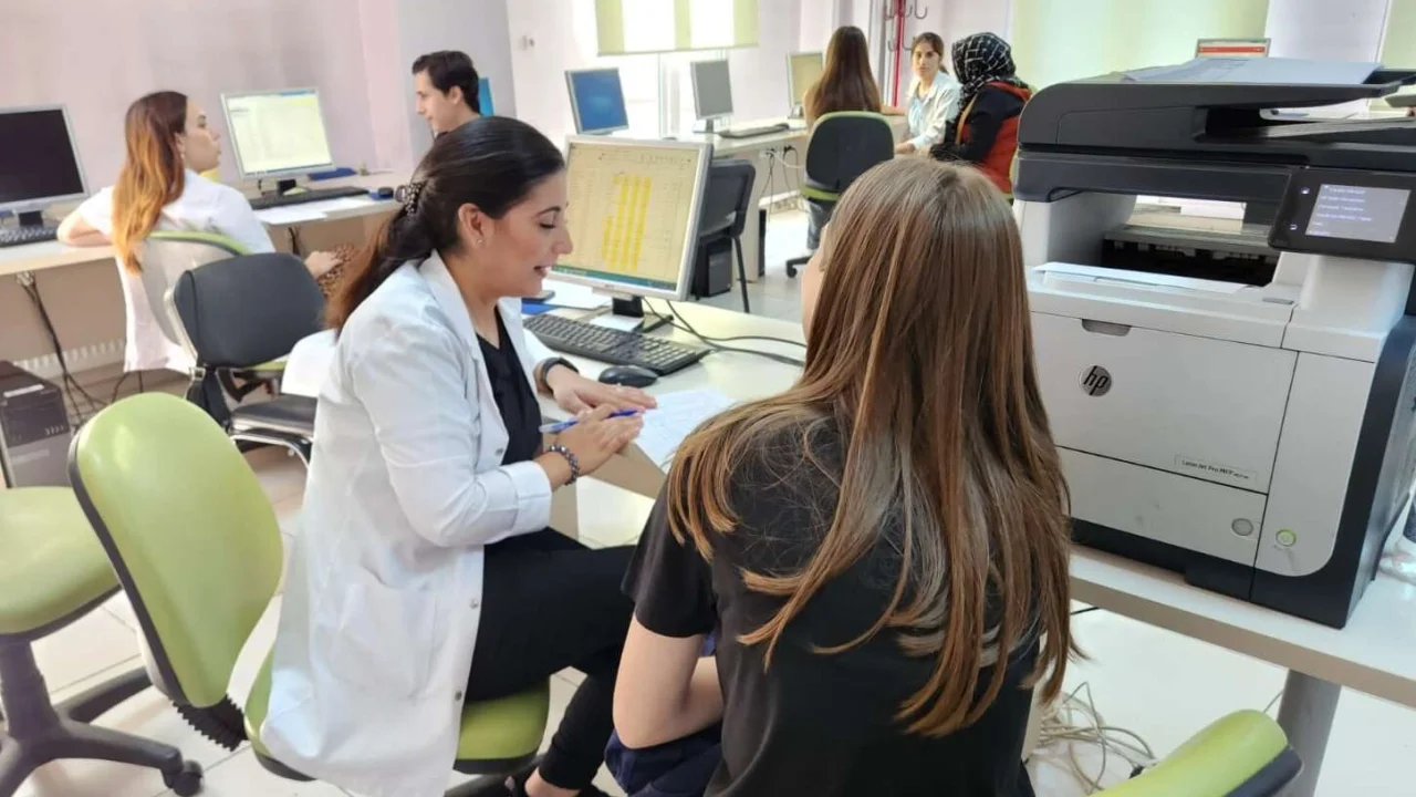 İstanbul Üsküdar'dan ücretsiz YKS danışmanlığı