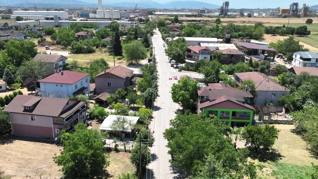 Kartepe Uzunbey’de Reform Caddesi yenileniyor