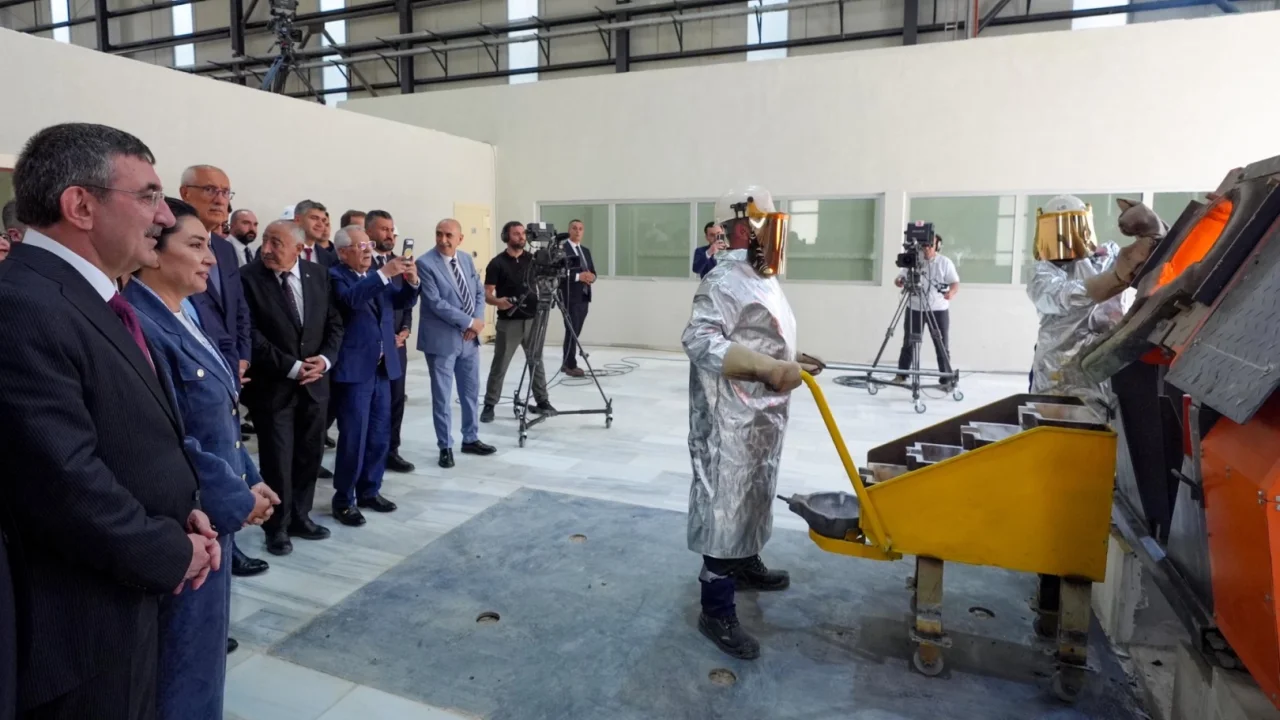 Ağrı Mollakara Altın Madeni üretime başladı... 5 yılda 17 ton altın üretimi