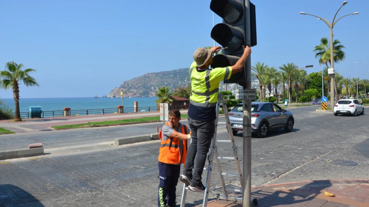 Alanya’da sinyalizasyonlara genel bakım