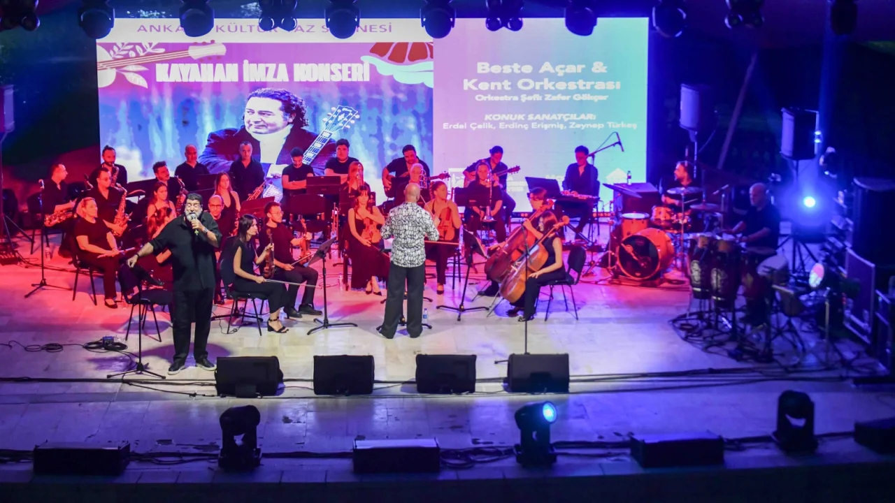 Ankara’da Kayahan şarkıları yankılandı