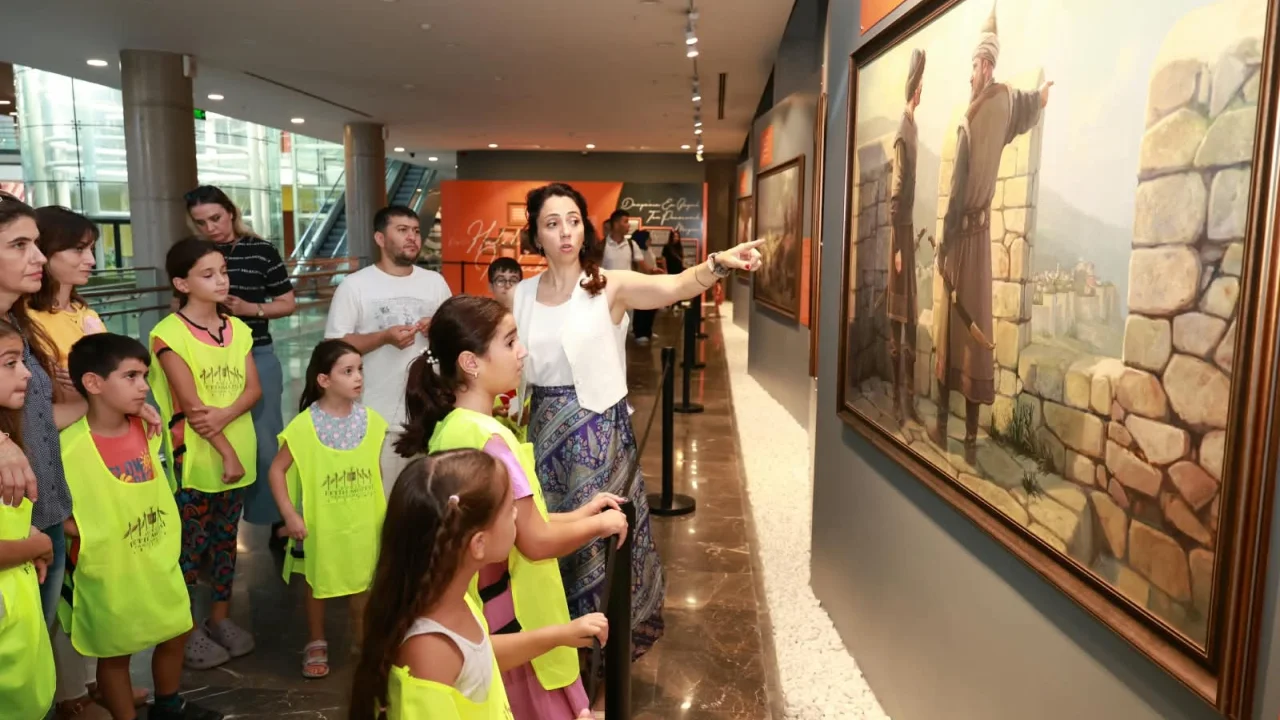 Bursa'da Osmangazi Belediyesi’nden çocuklara tarih yolculuğu