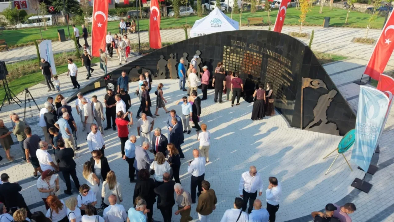 Bursa Nilüfer’de şehitlerin hatırası Şehitler Anıtı ve Nilüfer Şehitlik Parkı’nda yaşatılacak