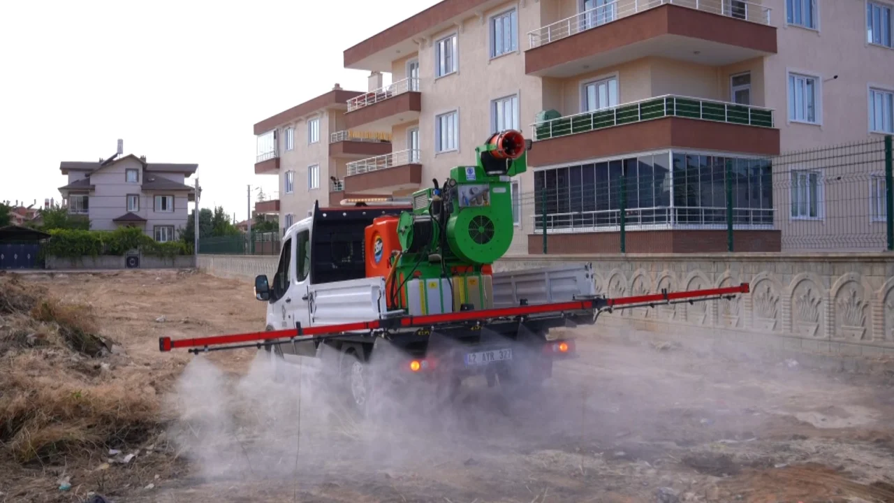 Konya Karatay'da haşereyle mücadele genişliyor