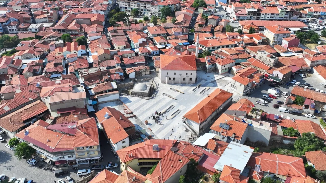 Manisa Kula’nın tarihi merkezine yeni meydan