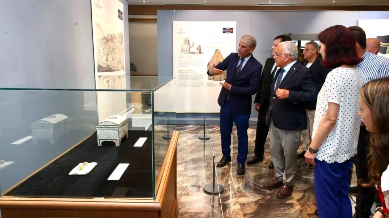 Osmanlı’nın Mukaddes Emanetleri Ordu’da sergileniyor