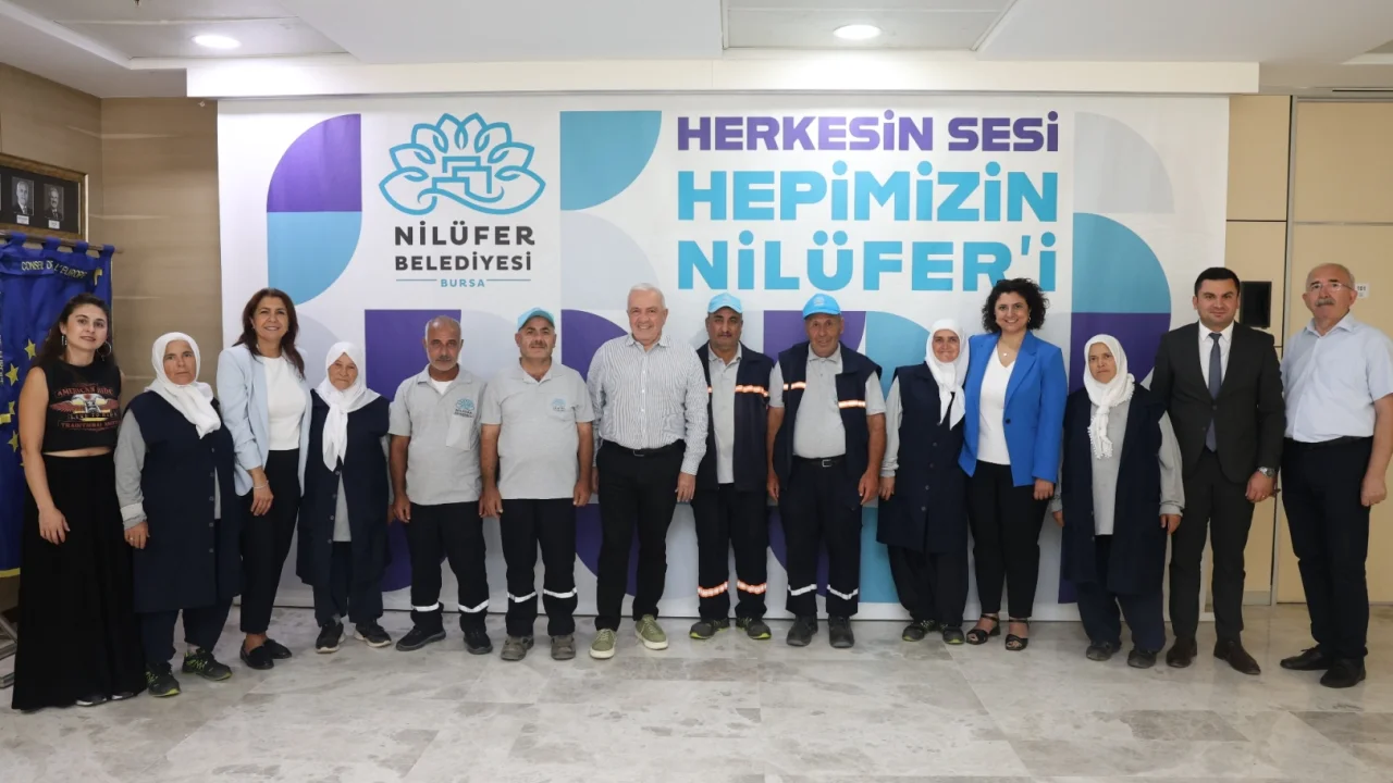 Bursa'da Nilüfer Belediyesi kursiyerleri sertifikalarını aldı