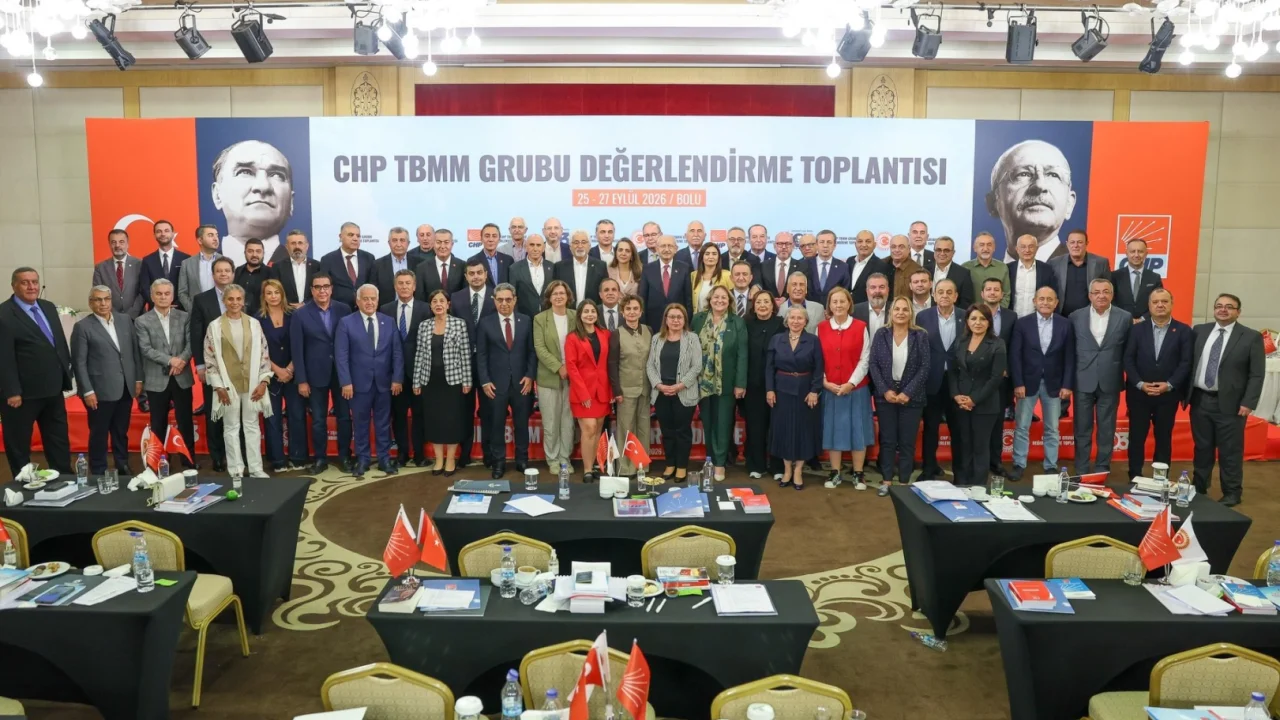 CHP’den Abant Bildirgesi... CHP'den 'Güçlendirilmiş Parlamenter Sistem' vurgusu