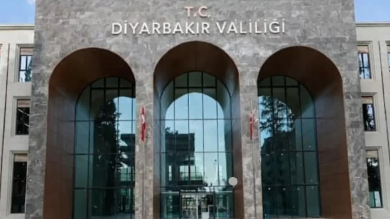 Diyarbakır’da arazide erkek cesedi bulunmuştu... Valilikten açıklama geldi