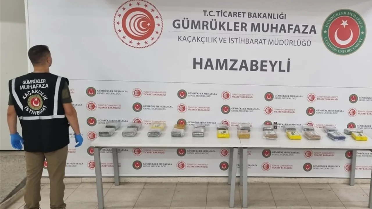 Edirne kapılarında uyuşturucu sevkiyatına darbe