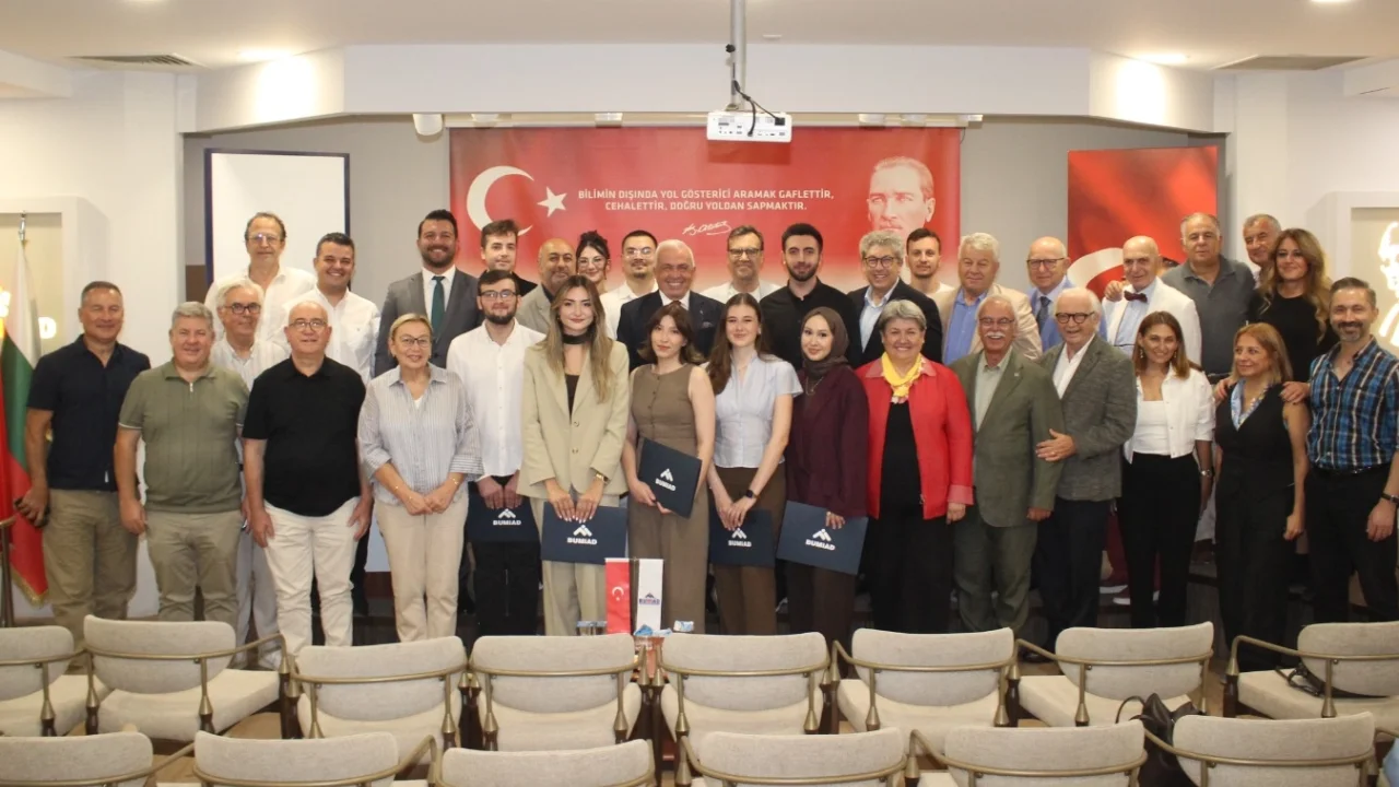 Genç mühendisler iş hayatına hazırlanıyor