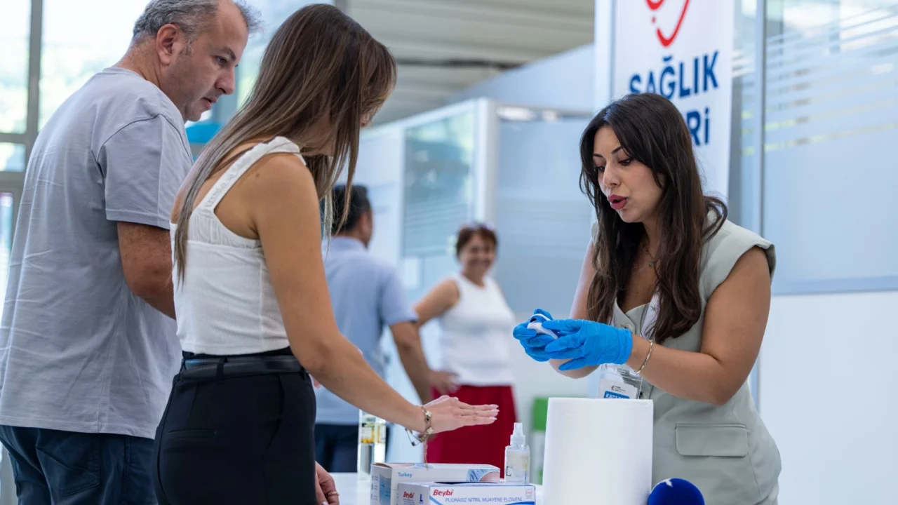 İzmir Büyükşehir’den sigarayı bırakmak isteyenlere destek