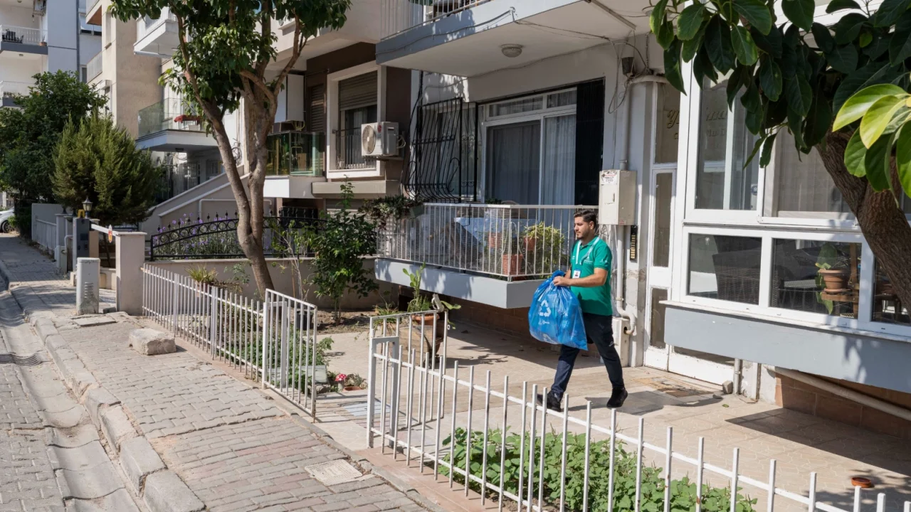 İzmir’de evde dönüşüm 9 ilçeye yayıldı