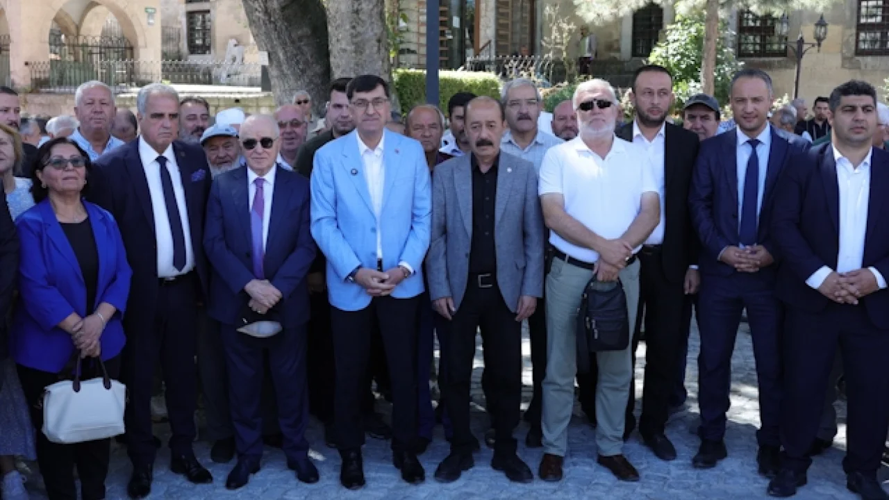 Kütahya’da Ulu Cami Meydan Parkı hizmete açıldı
