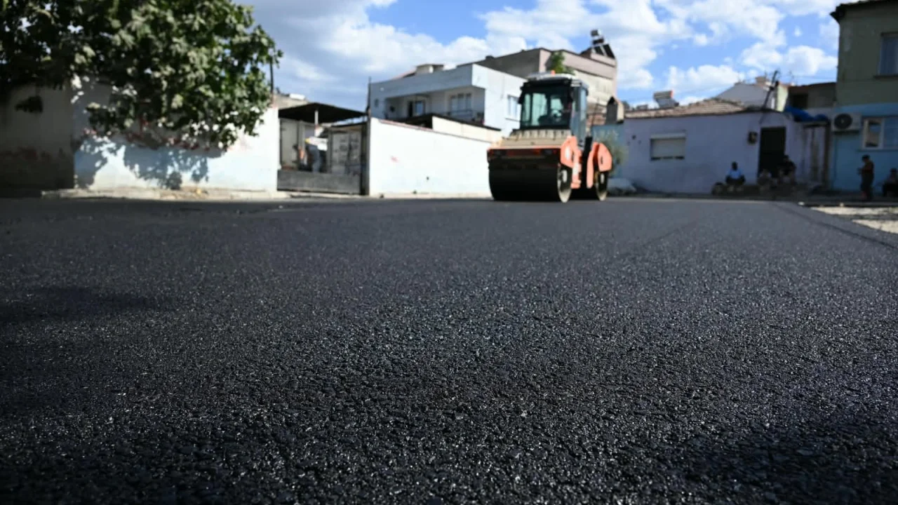 Manisa Salihli’de Çiçek Caddesi yenileniyor