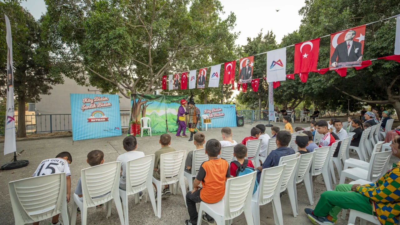 Mersin’de çocuklar şenlikle buluştu