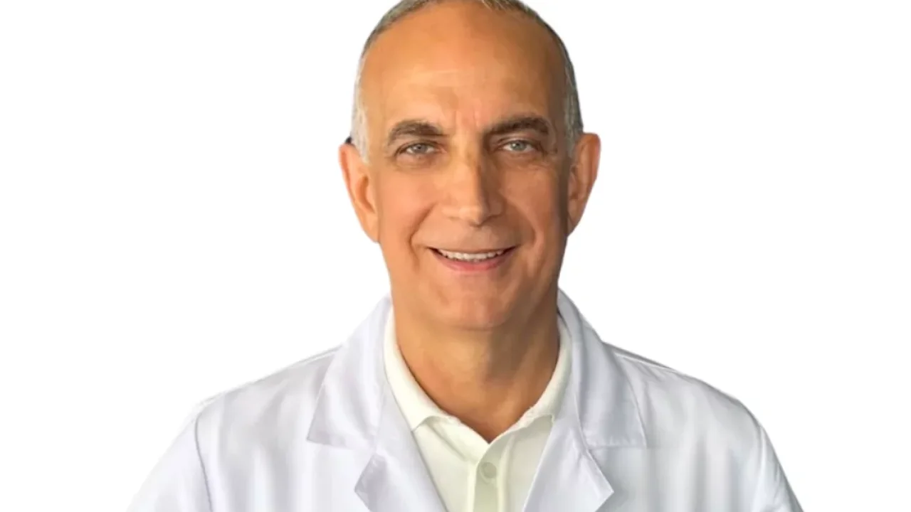Op. Dr. Şeref Kayabaş’tan 'göz muayenesi' uyarısı