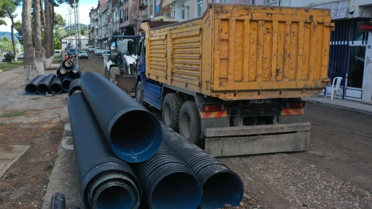 Ordu Perşembe’de altyapı seferberliği