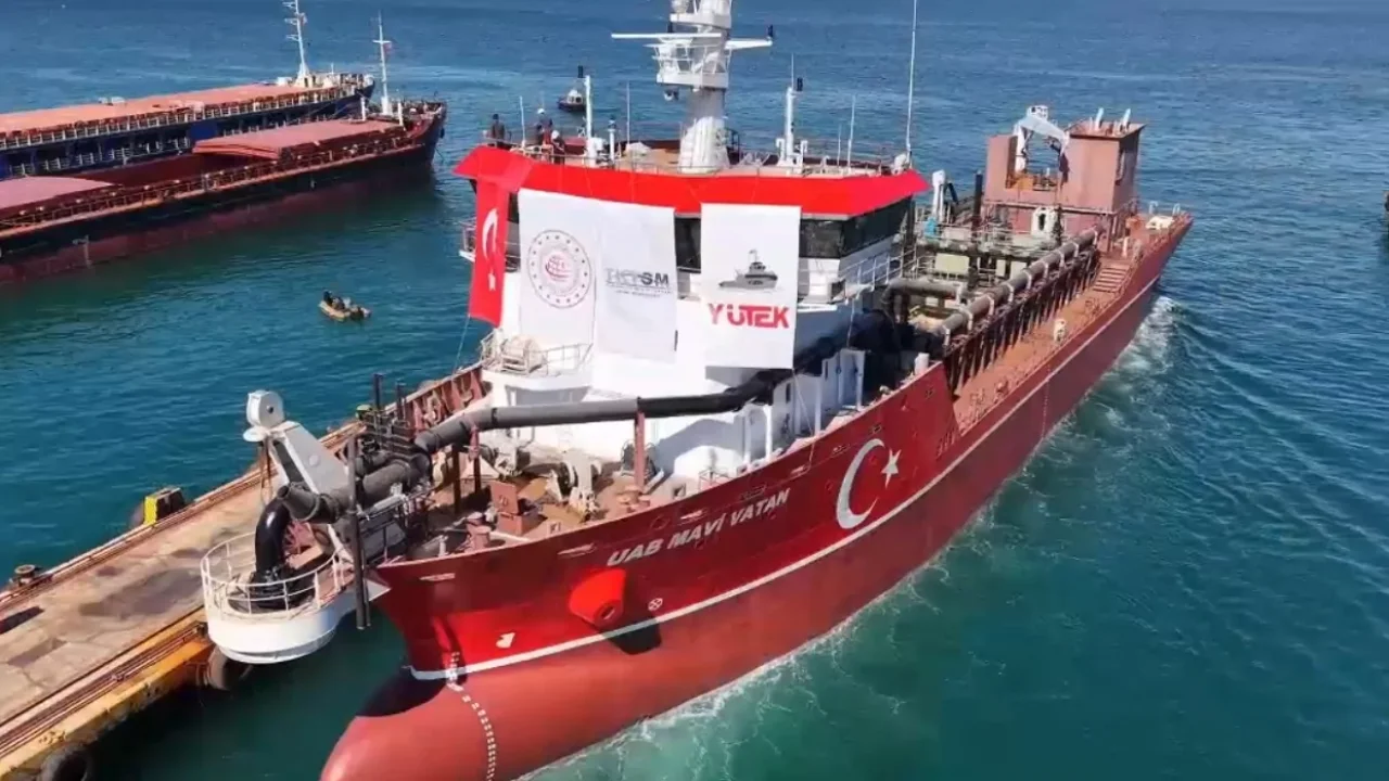 Yerli dizaynla ilk emici özellikli tarama gemisi mavi sularda