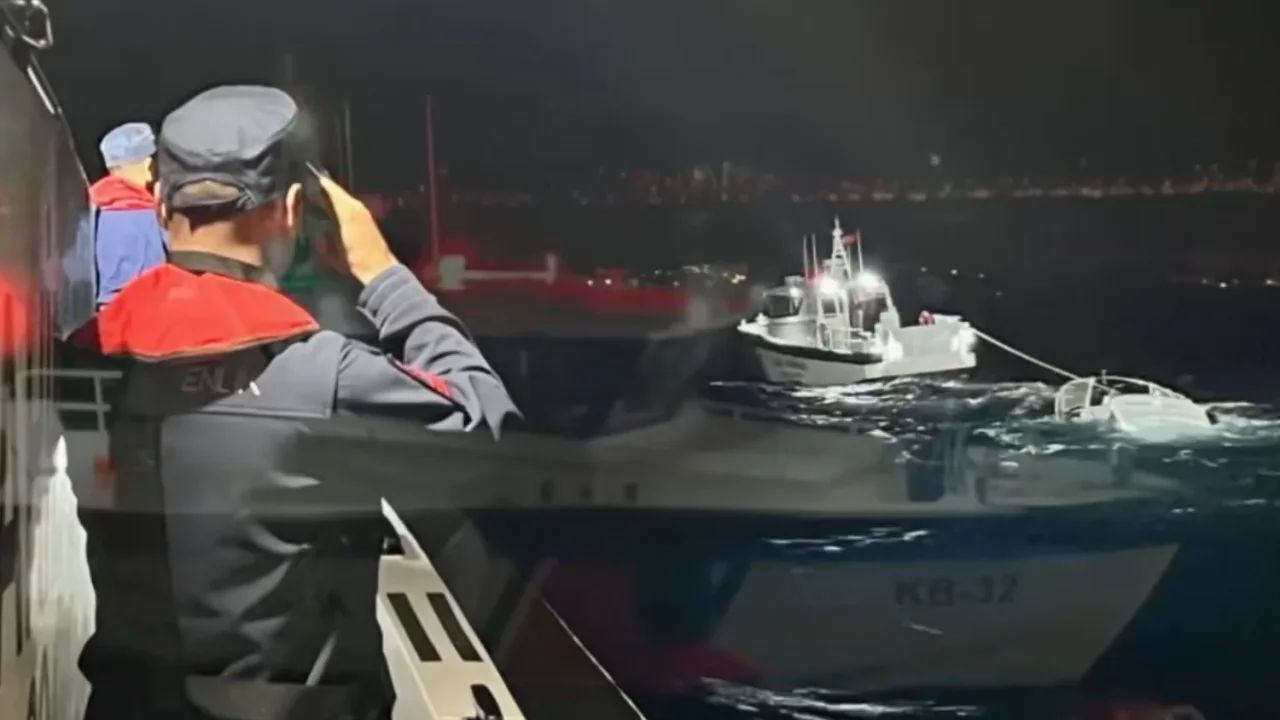 Ayvalık’ta batan tekneden acı haber! Kayıp kişinin cansız bedeni bulundu