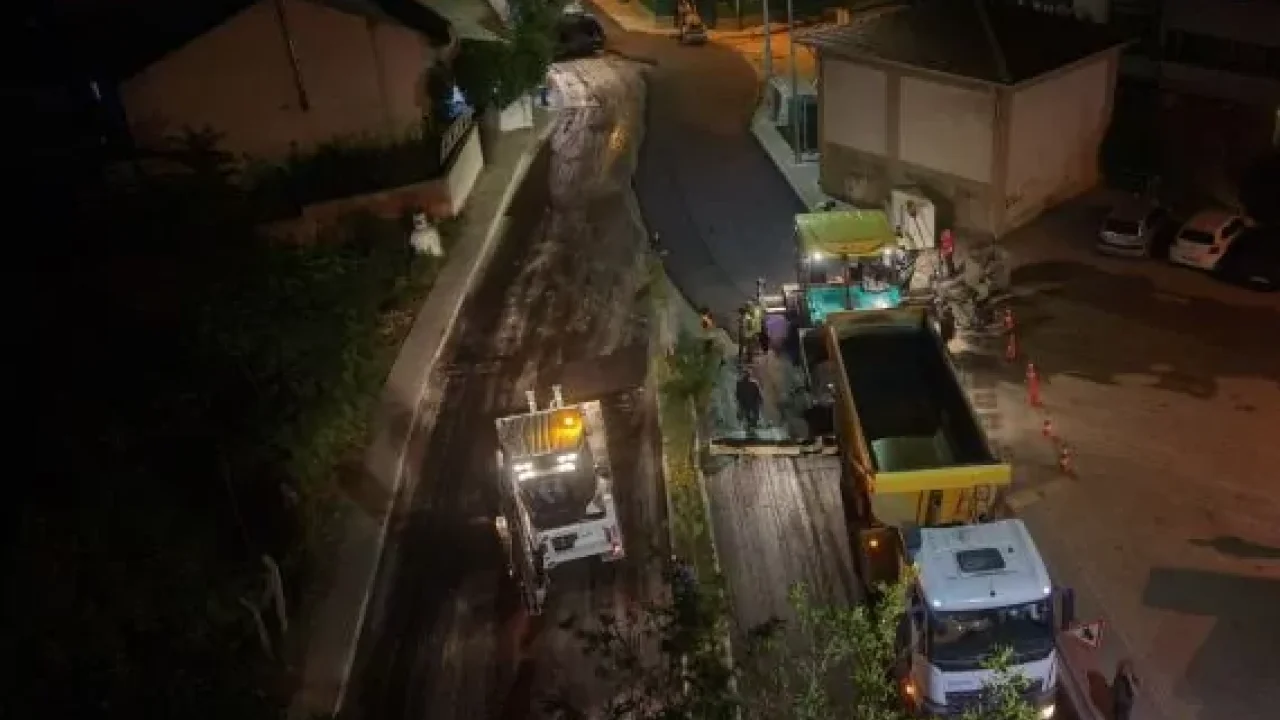 Bursa'da Büyükşehir ekiplerinden ulaşımda gece mesaisi