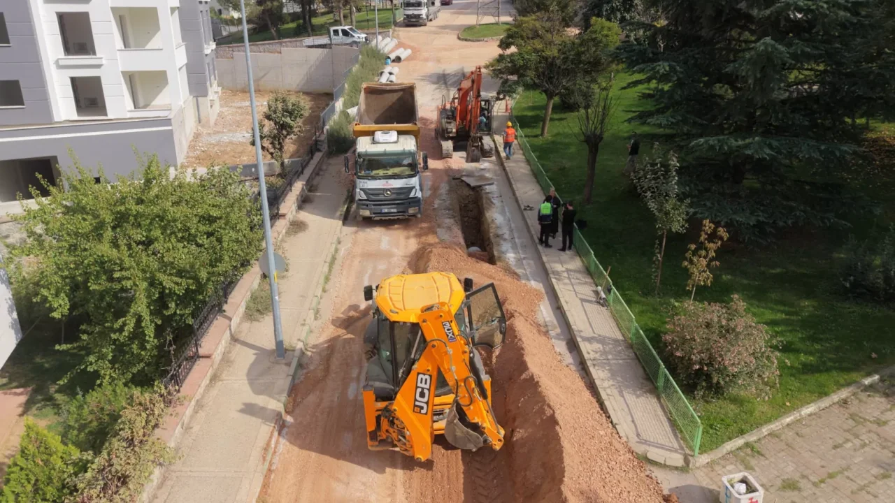 Bursa'da kış öncesi Büyükşehir'den altyapı mesaisi
