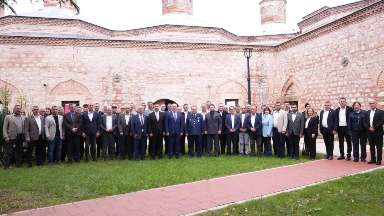 Bursa Yenişehir'de Başkan Özel muhtarları ağırladı