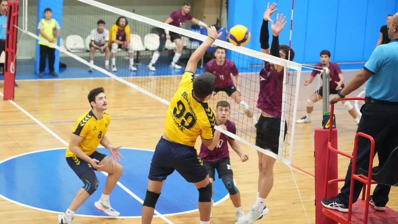 Bursa Yenişehirli voleybolcular filede 2'de 2 yaptı