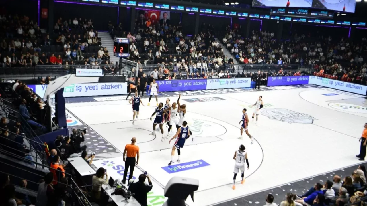 Çayırovalılardan, Çayırova Belediyesi Spor Kompleksi’ne tam not