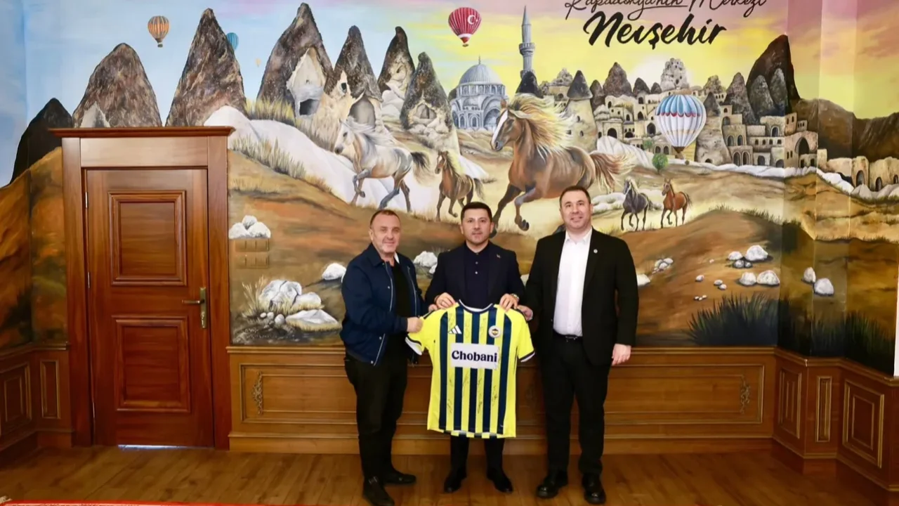 Fenerbahçe heyetinden Nevşehir Belediyesi'ne anlamlı ziyaret