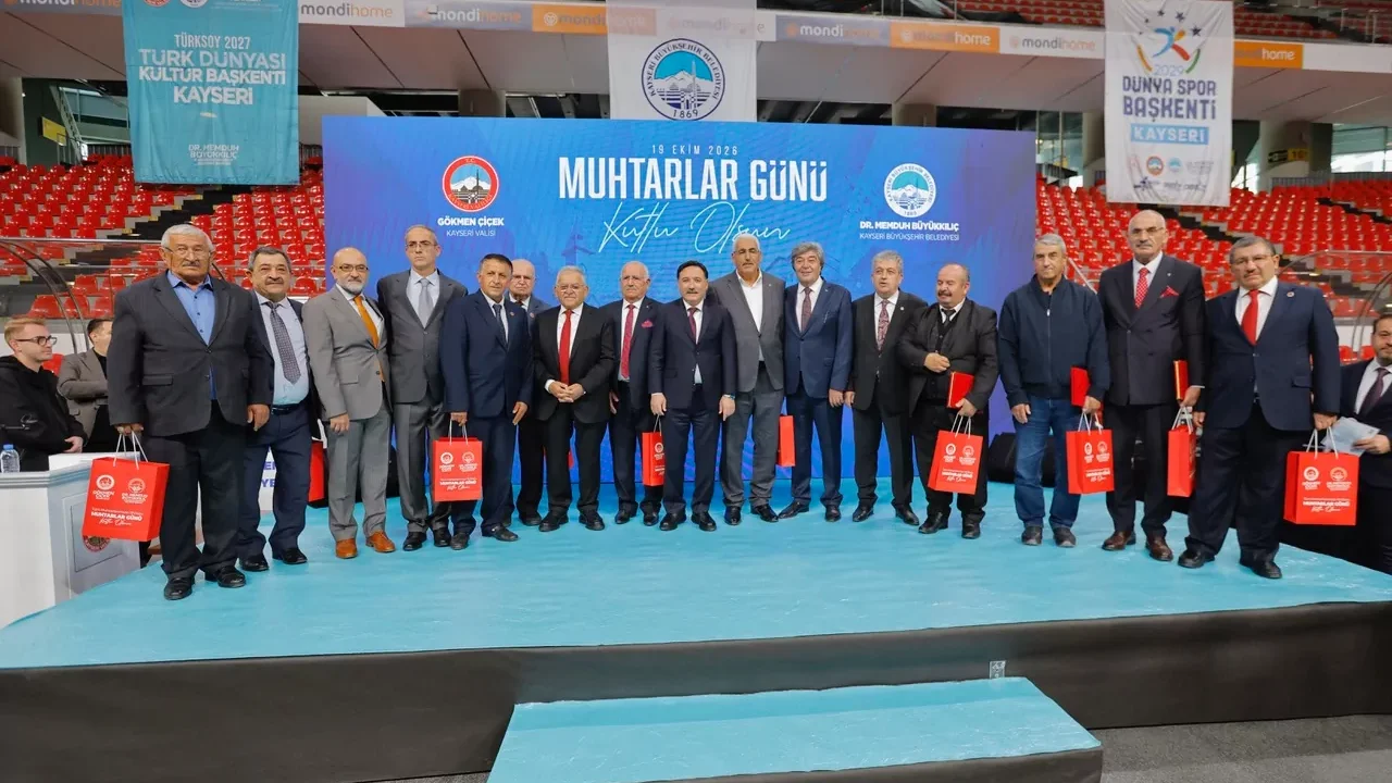 Kayseri Büyükşehir'den muhtarlara özel yemek