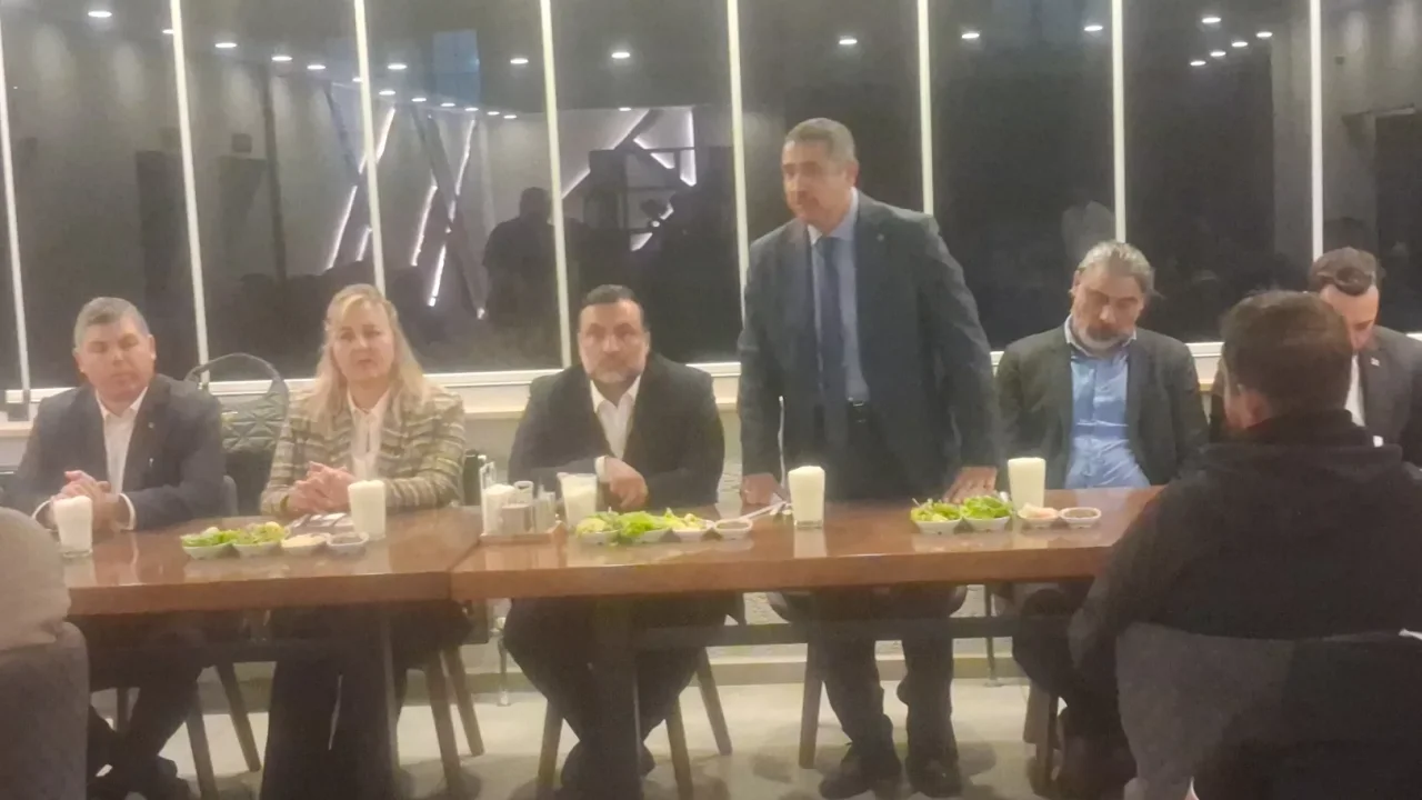 Keşan’da Roman derneklerinden geniş katılımlı istişare